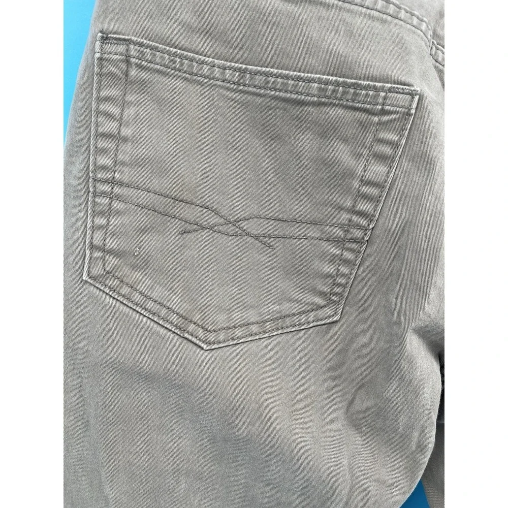 Levis pre owned